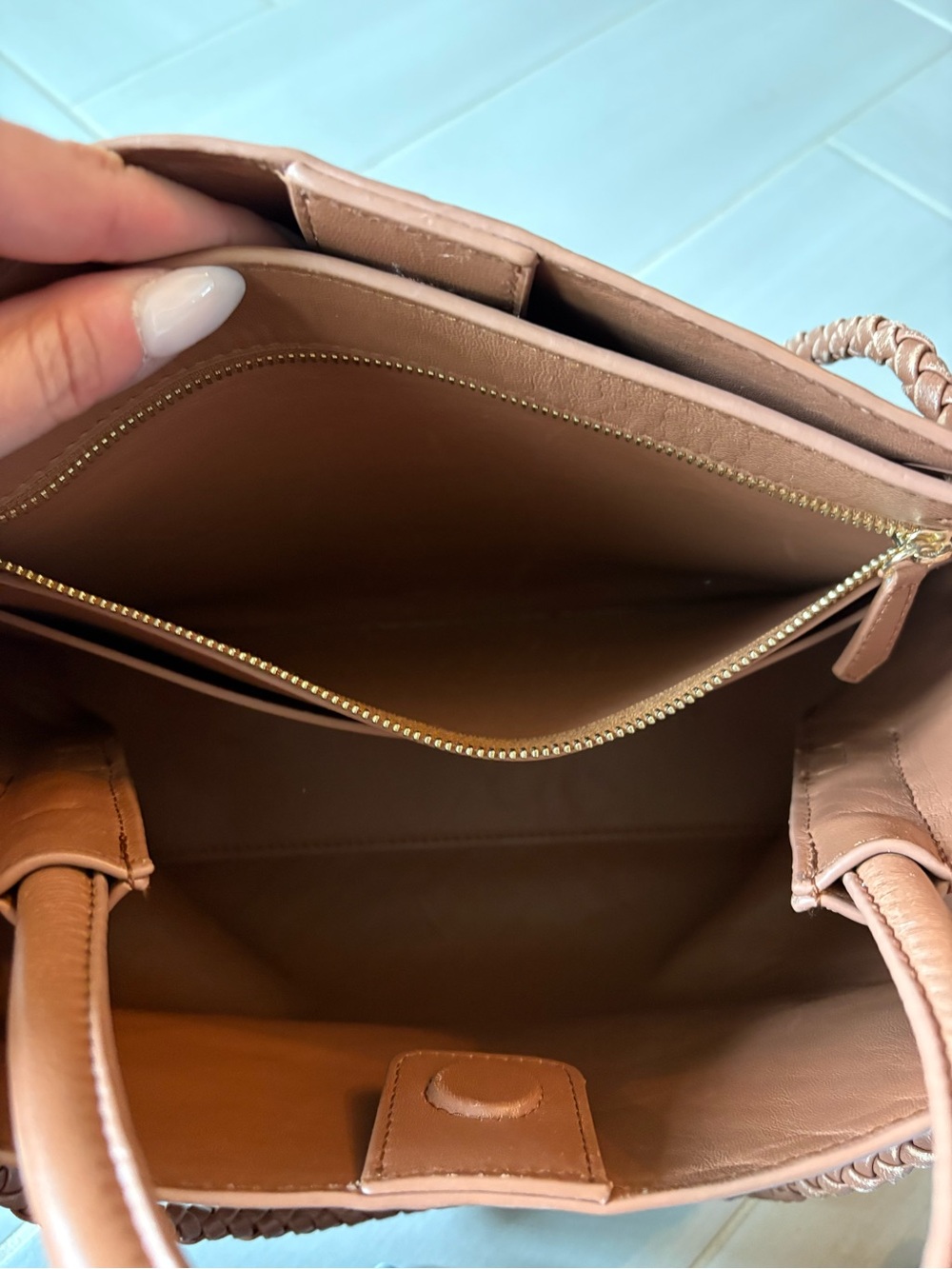 Quince Italian Leather Handwoven Satchel | Cognac | Large - Picture 7 of 16